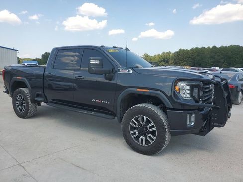 Used 2020 GMC Sierra 2500 AT4 w/ AT4 Premium Package image 4