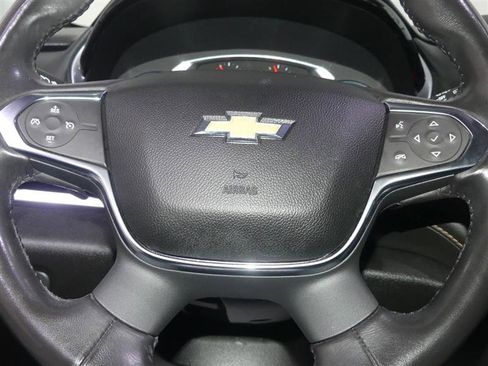 Used 2019 Chevrolet Traverse LT image 32