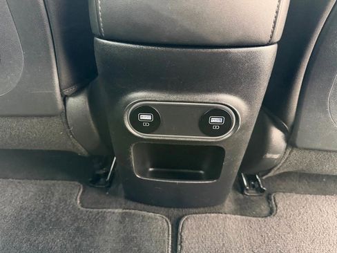 Used 2022 Hyundai Ioniq 5 SE image 19