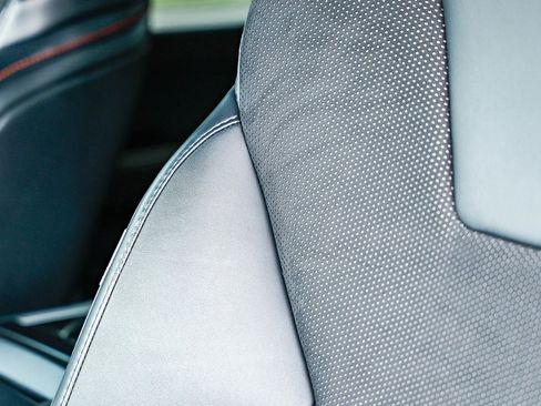 Used 2024 Ford F150 Raptor image 25