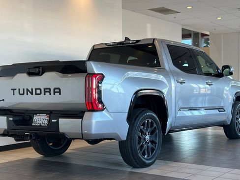 Used 2024 Toyota Tundra Platinum image 4