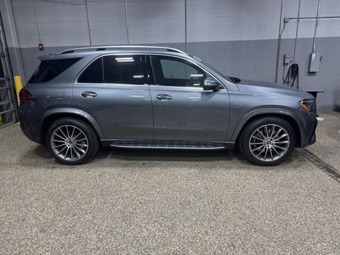Used 2025 Mercedes-Benz GLE 450e 4MATIC image 5