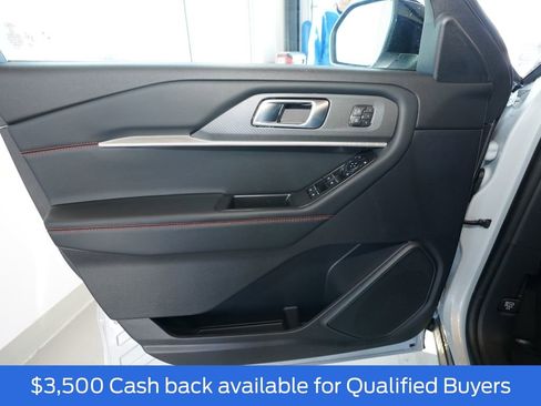 New 2026 Ford Explorer ST image 28