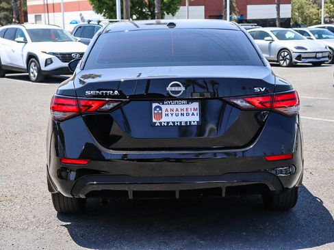 Used 2024 Nissan Sentra SV FWD image 7