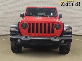 Used 2022 Jeep Wrangler Unlimited Sport AWD/4WD video 2