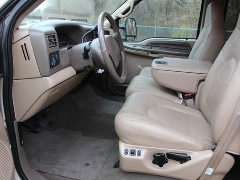 Used 1999 Ford F350 Lariat image 18