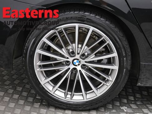 Used 2019 BMW 530i xDrive w/ Convenience Package AWD/4WD image 34