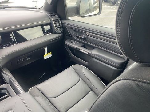 New 2026 RAM 1500 Limited image 36