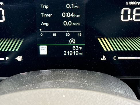 Used 2025 Kia K5 LXS FWD image 31