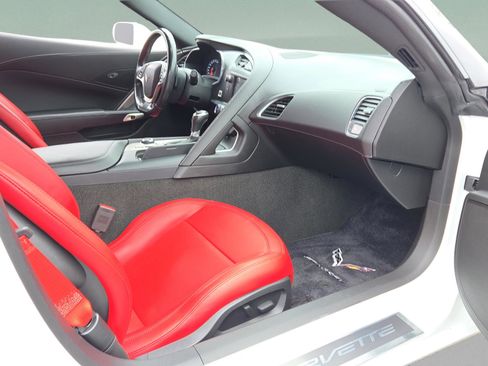 Used 2017 Chevrolet Corvette Stingray Coupe w/ 1LT image 14