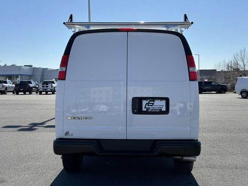 New 2025 Chevrolet Express 2500 w/ Driver Convenience Package RWD image 13