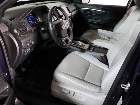 Used 2023 Honda Passport EX-L image 12