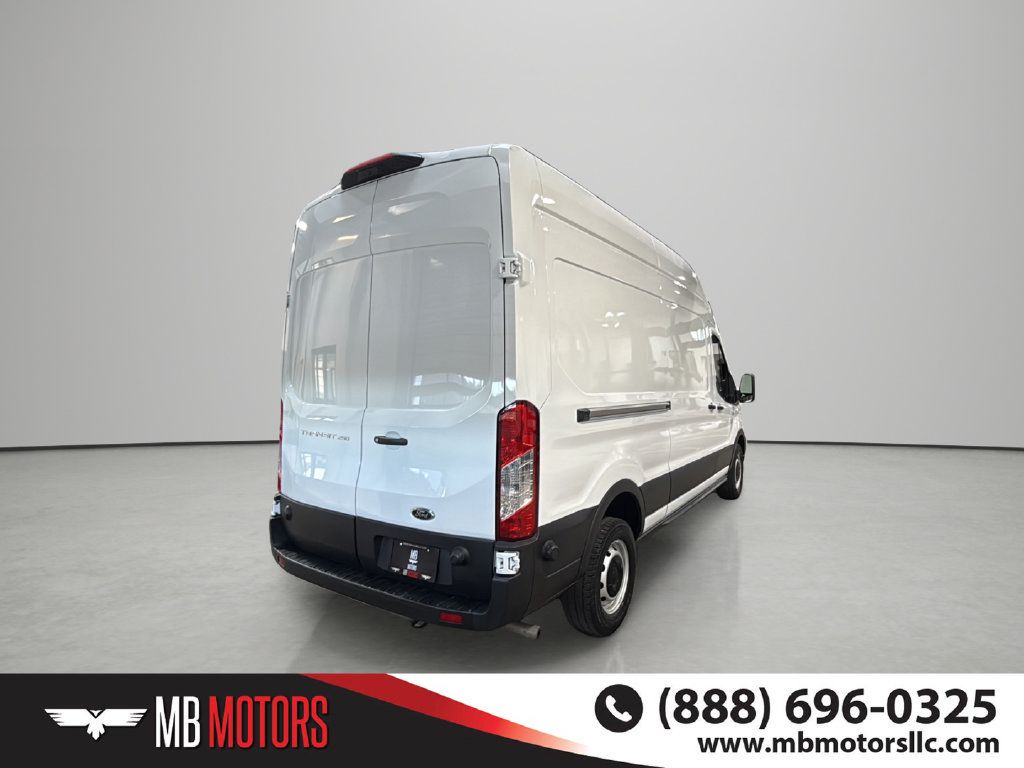 Used 2025 Ford Transit 250 148 High Roof RWD image 4