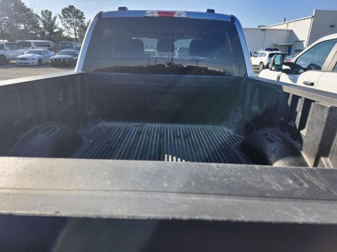 Used 2024 Ford F250 XLT image 5