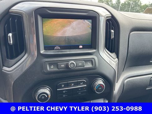 Used 2020 Chevrolet Silverado 1500 Custom w/ Custom Value Package RWD image 15