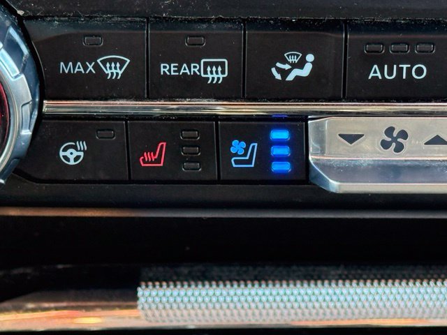 Used 2023 Ford F150 Lariat w/ Equipment Group 502A High AWD/4WD image 28