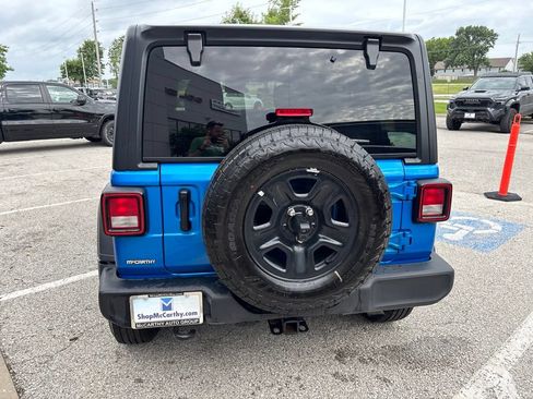Used 2024 Jeep Wrangler Unlimited Sport AWD/4WD image 20