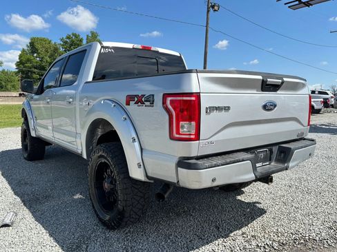 Used 2017 Ford F150 XLT w/ Equipment Group 302A Luxury AWD/4WD image 19