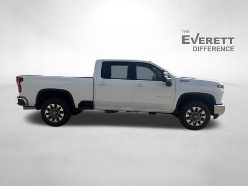 New 2026 Chevrolet Silverado 2500 LT w/ All Star Edition AWD/4WD image 8