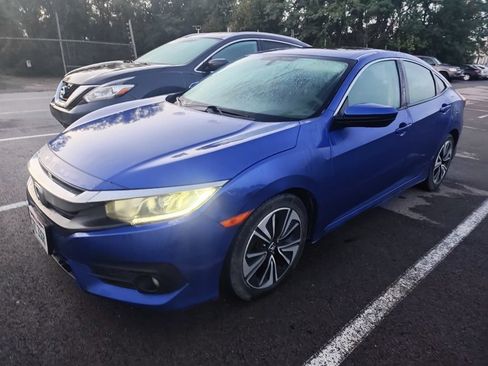 Used 2016 Honda Civic EX-T image 6
