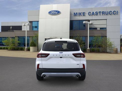 New 2026 Ford Escape SE FWD image 5