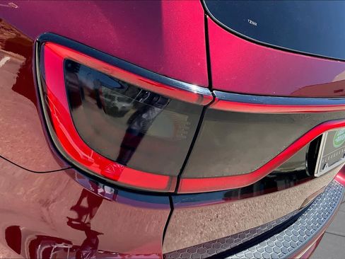 Used 2018 Dodge Durango SRT w/ SRT Interior Appearance Group AWD/4WD image 28