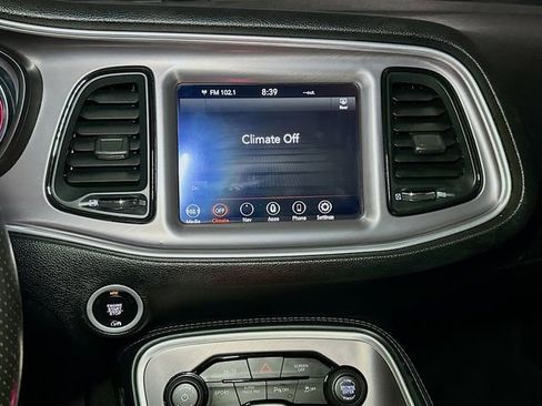 Used 2022 Dodge Challenger GT image 15