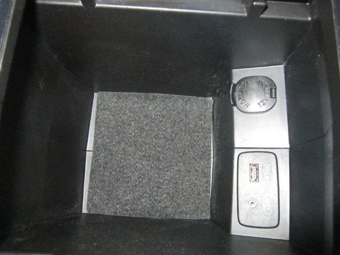 Used 2014 Subaru Forester 2.5i Premium w/ All-Weather Package image 31