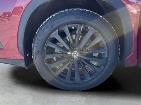 Used 2023 Toyota Highlander XSE image 38