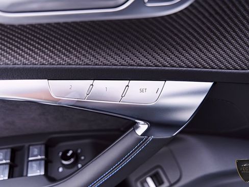 Used 2025 Audi RS 7 Performance AWD/4WD image 47