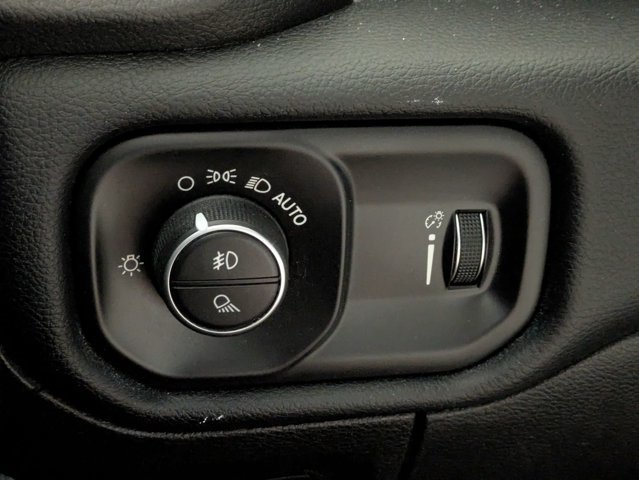 Used 2021 RAM 1500 Big Horn AWD/4WD image 23