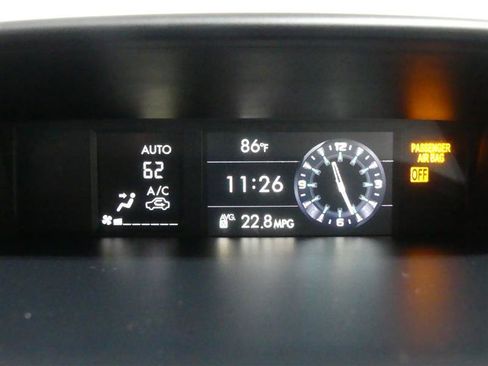 Used 2018 Subaru Forester 2.5i Premium AWD/4WD image 40