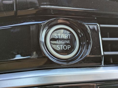 Certified 2024 Nissan Pathfinder Platinum w/ Cargo Package image 32