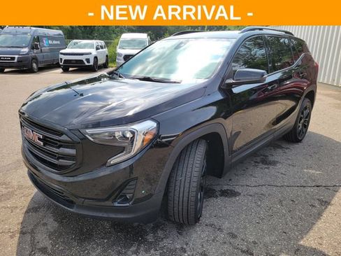 Used 2021 GMC Terrain SLT w/ Elevation Edition AWD/4WD image 7