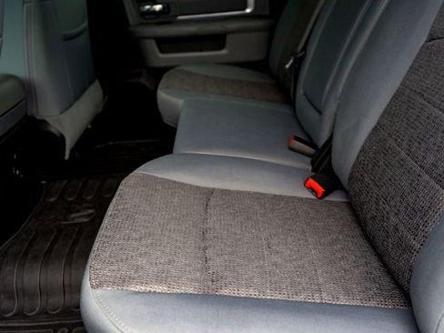 Used 2017 RAM 1500 Big Horn AWD/4WD image 25