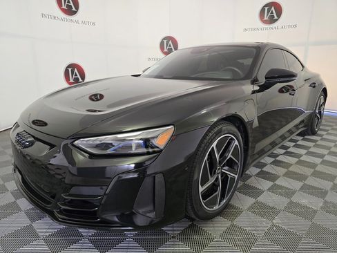 Used 2023 Audi RS e-tron GT w/ Carbon Performance Package image 5