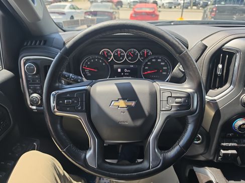 Used 2020 Chevrolet Silverado 1500 LTZ w/ LTZ Plus Package AWD/4WD image 22