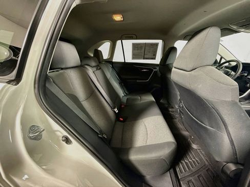 Used 2021 Toyota RAV4 XLE FWD image 25