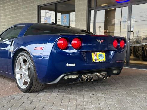 Used 2005 Chevrolet Corvette Coupe w/ Preferred Equipment Group image 42