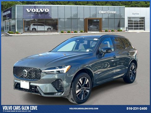 Used 2026 Volvo XC60 B5 Plus w/ Protection Package Premier image 2