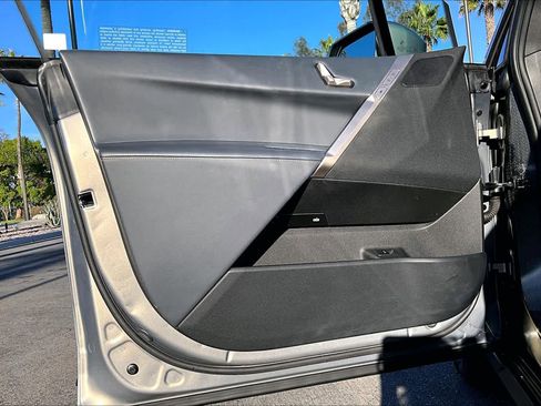 Used 2023 BMW iX xDrive50 image 20