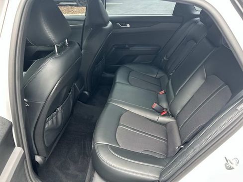 Used 2024 Kia K5 GT-Line w/ GT-Line Premium Package FWD image 17