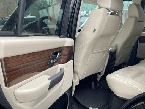 Used 2008 Land Rover Range Rover Sport Supercharged image 9