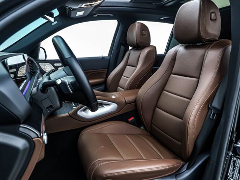 Certified 2025 Mercedes-Benz GLE 450 4MATIC image 18