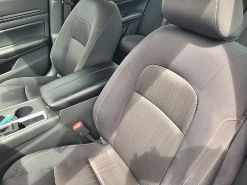 Certified 2025 Nissan Altima 2.5 SV FWD image 13