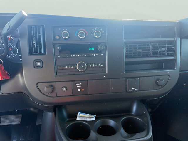 Used 2025 Chevrolet Express 2500 w/ Driver Convenience Package RWD image 13