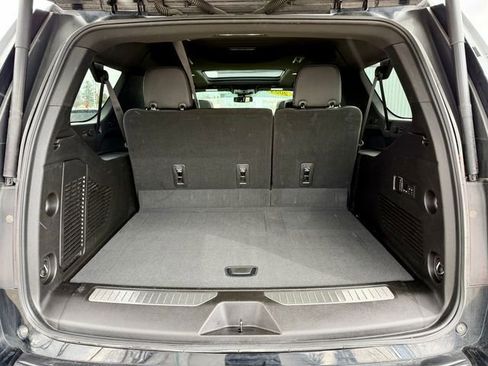 Used 2023 GMC Yukon XL Denali w/ LPO, Floor Liner Package AWD/4WD image 14