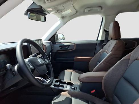 New 2026 Ford Bronco Sport Outer Banks w/ Outer Banks Tech Package+ AWD/4WD image 5