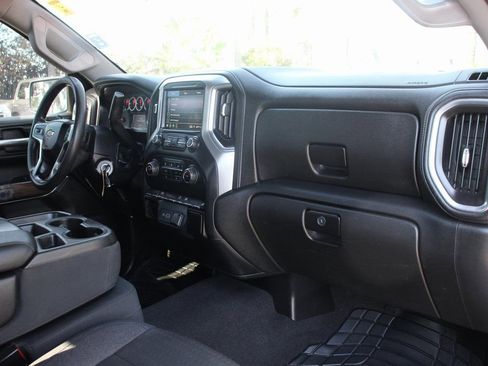 Used 2020 Chevrolet Silverado 1500 LT RWD image 33