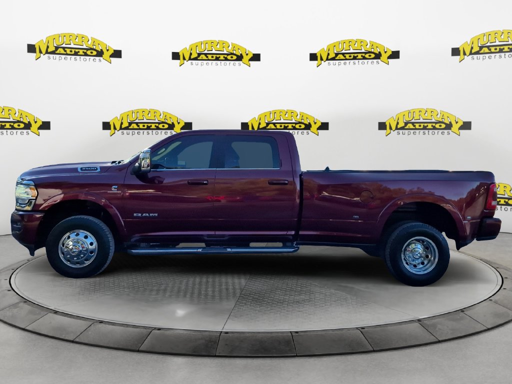 Used 2024 RAM 3500 Limited AWD/4WD image 2